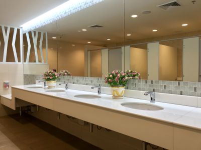 Modern Fixtures and Accents